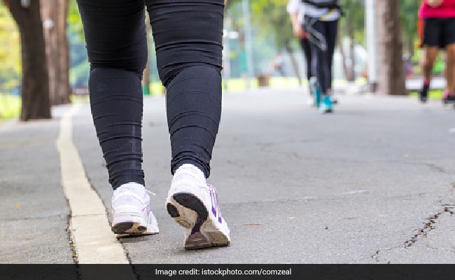 पैदल चलने से भी घट सकता है वजन, लेकिन क्या आप जानते हैं Weight Loss के लिए कितनी देर करना चाहिए वॉक