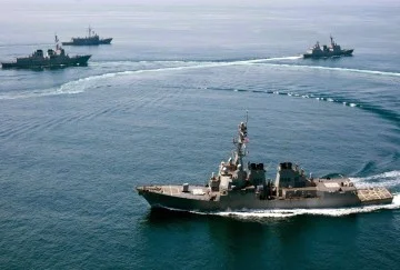 दक्षिण चीन सागर में चीन बढ़ाई जहाज औप पनडुब्बियों की संख्या, अमेरिकी सैटेलाइट में हुई कैद