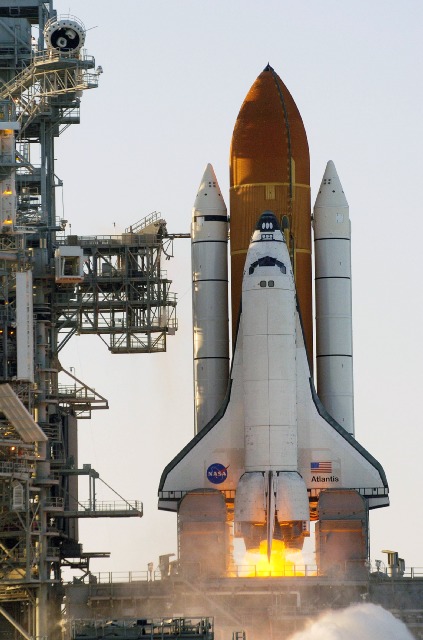 ये है वजह, NASA के 'मेगा मून रॉकेट' की लॉन्चिंग में लगातार हो रही देर