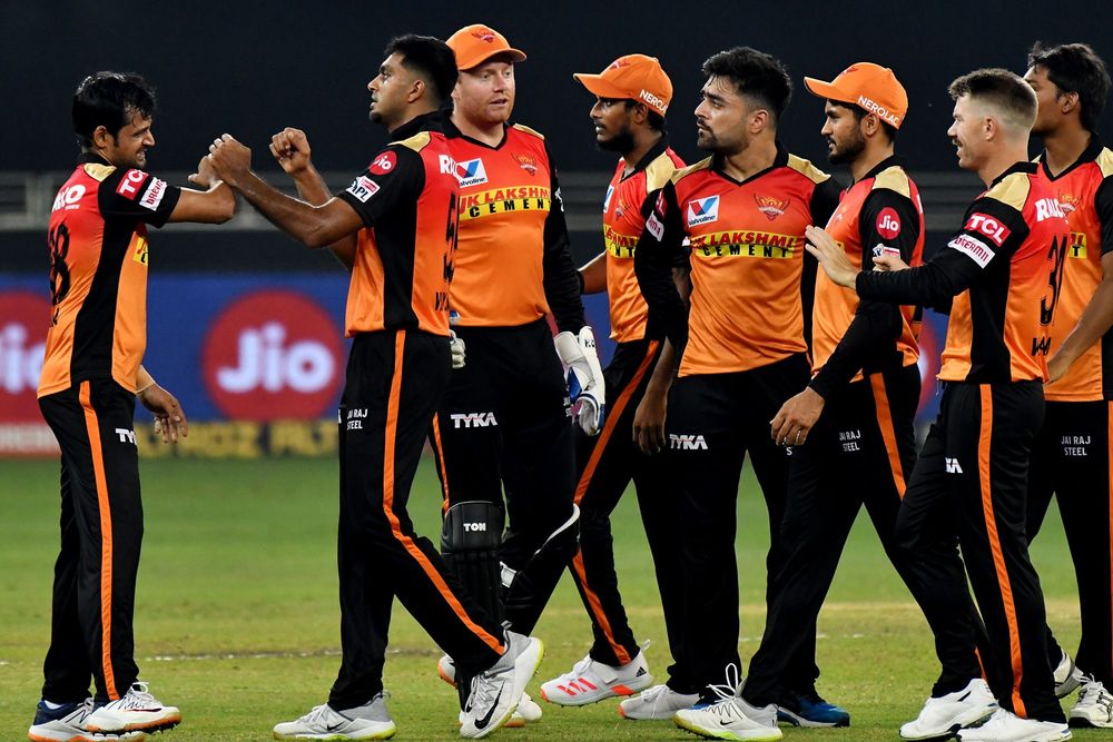 IPL 2020: हैदराबाद ने दिल्ली को 88 रनों से हराया, प्लेऑफ की रेस में बरकरार