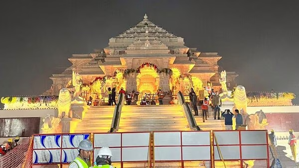24 लाख दीयों से जगमग होगी राम की नगरी अयोध्या, भव्य दीपोत्सव के लिए सजे सरयू के 51 घाट, Photos
