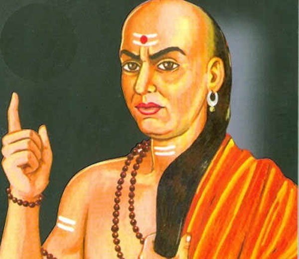 Chanakya Niti: आखिरी समय तक साथ देती हैं ये 4 चीजें, किसी सच्चे मित्र से कम नहीं